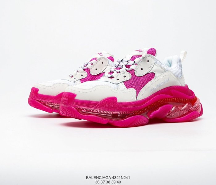 Balenciaga Womens Shoes Triple S Sneaker 4821N241