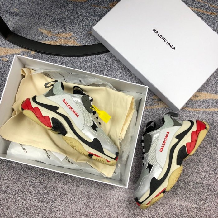 Balenciaga Womens Shoes Breathable Design Sneakers Luxury Brand Triple S Sneaker