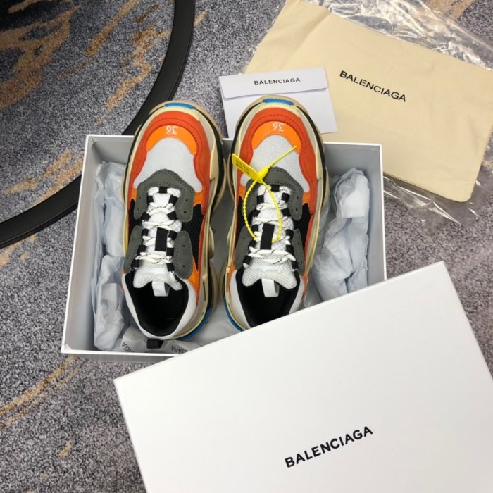 Balenciaga Womens Shoes Breathable Design Sneakers Luxury Brand Triple S Sneaker