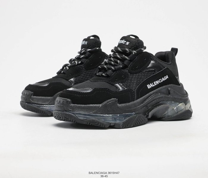 Balenciaga Mens Shoes Triple S Sneaker 3615H47