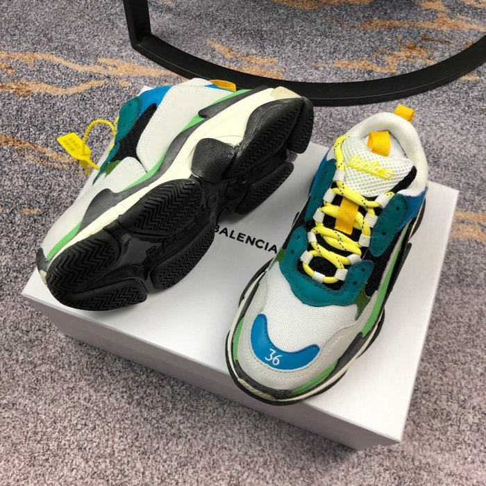 Balenciaga Womens Shoes Breathable Design Sneakers Luxury Brand Triple S Sneaker