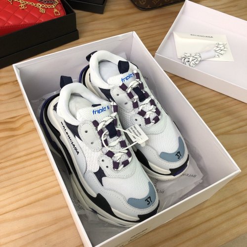 Balenciaga Womens Shoes Breathable Design Sneakers Luxury Brand Triple S Sneaker