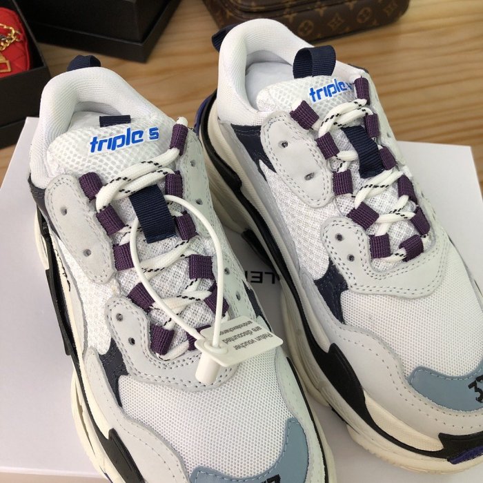 Balenciaga Womens Shoes Breathable Design Sneakers Luxury Brand Triple S Sneaker
