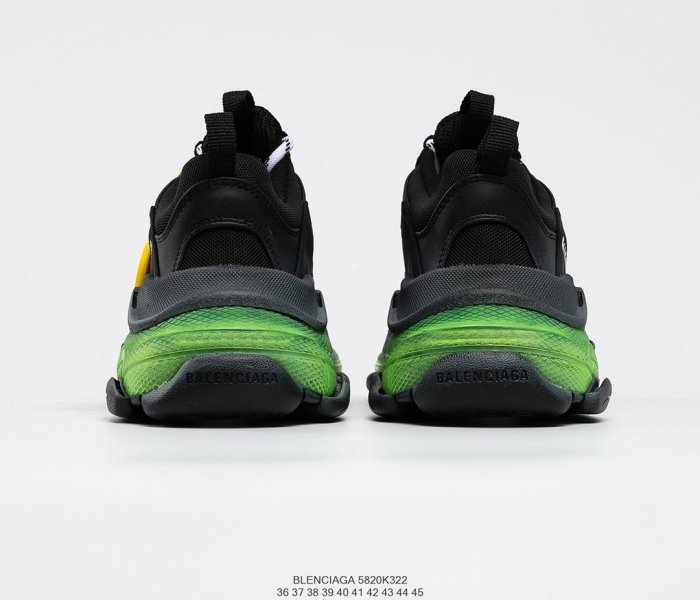 Balenciaga Men Womens Shoes Triple S Sneaker 5820K322