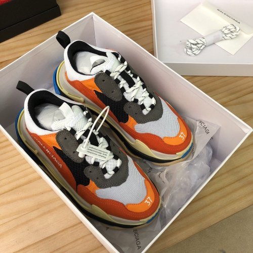 Balenciaga Womens Shoes Breathable Design Sneakers Luxury Brand Triple S Sneaker