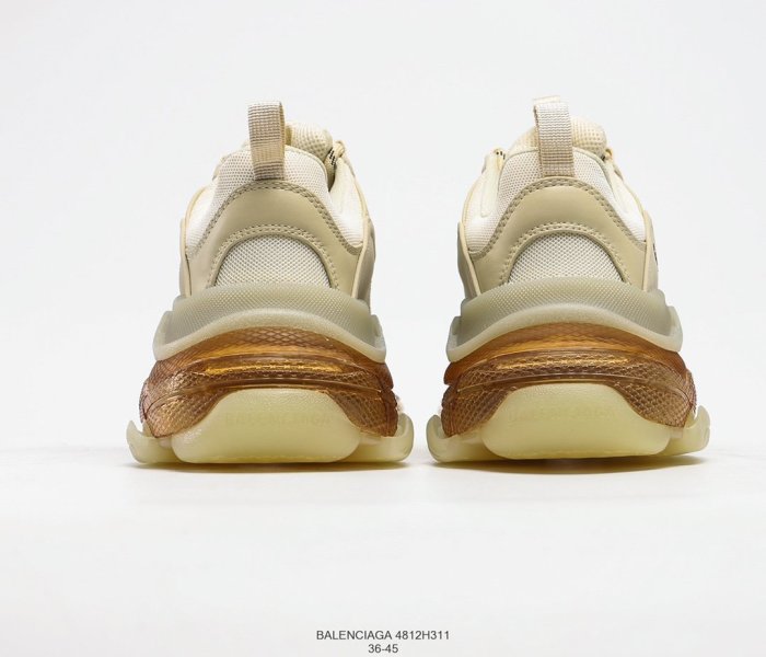 Balenciaga Mens Shoes Triple S Sneaker 4812H311