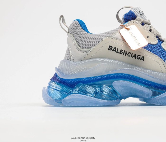 Balenciaga Mens Shoes Triple S Sneaker 3615H47
