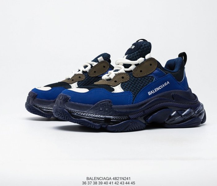 Balenciaga Mens Shoes Triple S Sneaker 4821N241