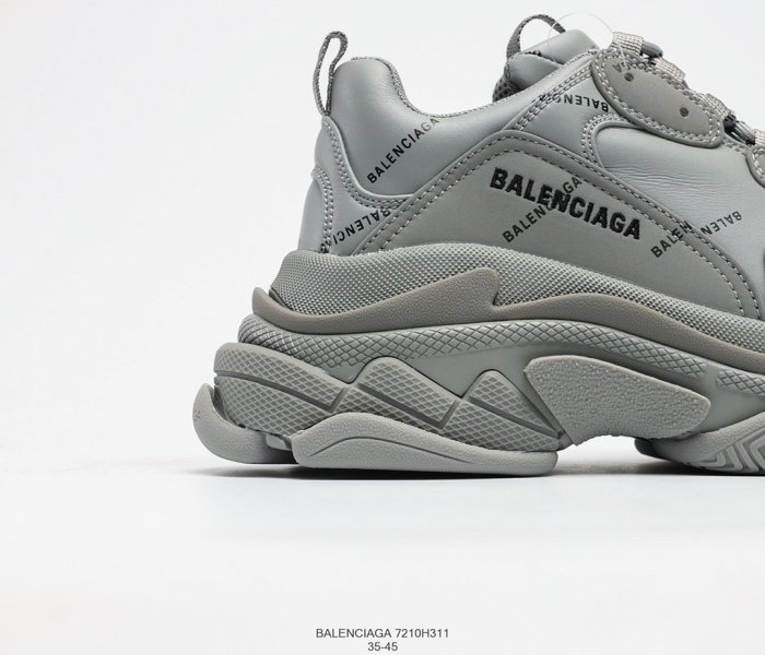 Balenciaga Mens Shoes Triple S Sneaker 7210H311