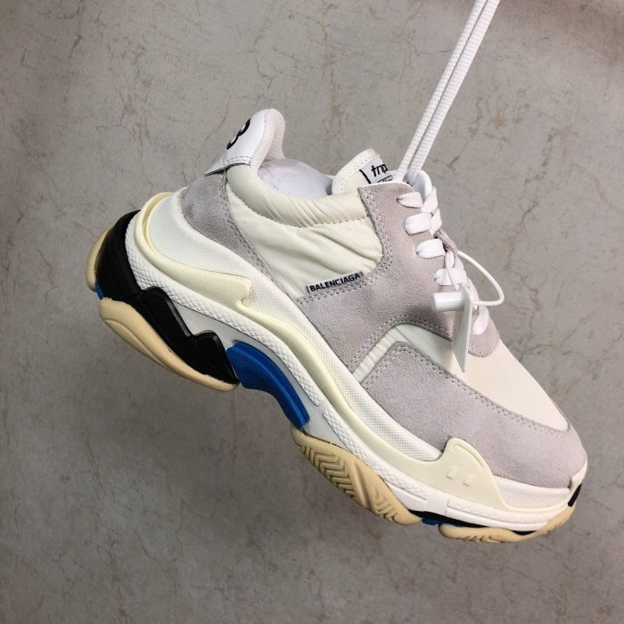 Balenciaga Womens Shoes Breathable Design Sneakers Luxury Brand Triple S Sneaker