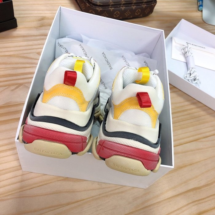 Balenciaga Womens Shoes Breathable Design Sneakers Luxury Brand Triple S Sneaker