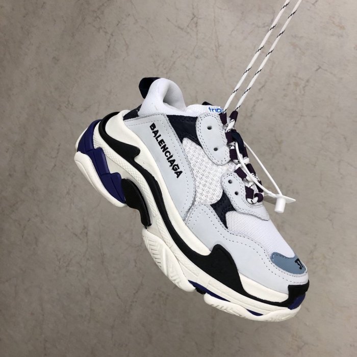 Balenciaga Womens Shoes Breathable Design Sneakers Luxury Brand Triple S Sneaker