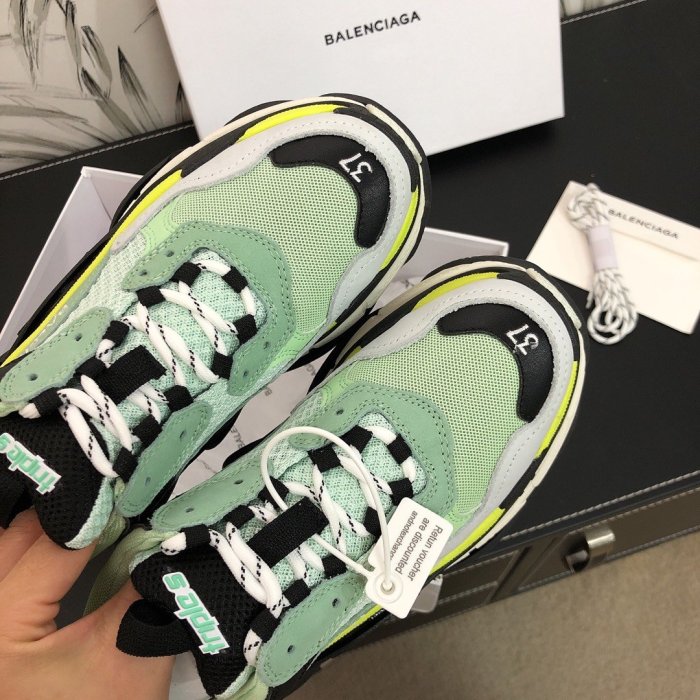 Balenciaga Womens Shoes Sneakers Luxury Brand Triple S Sneaker with Original Box