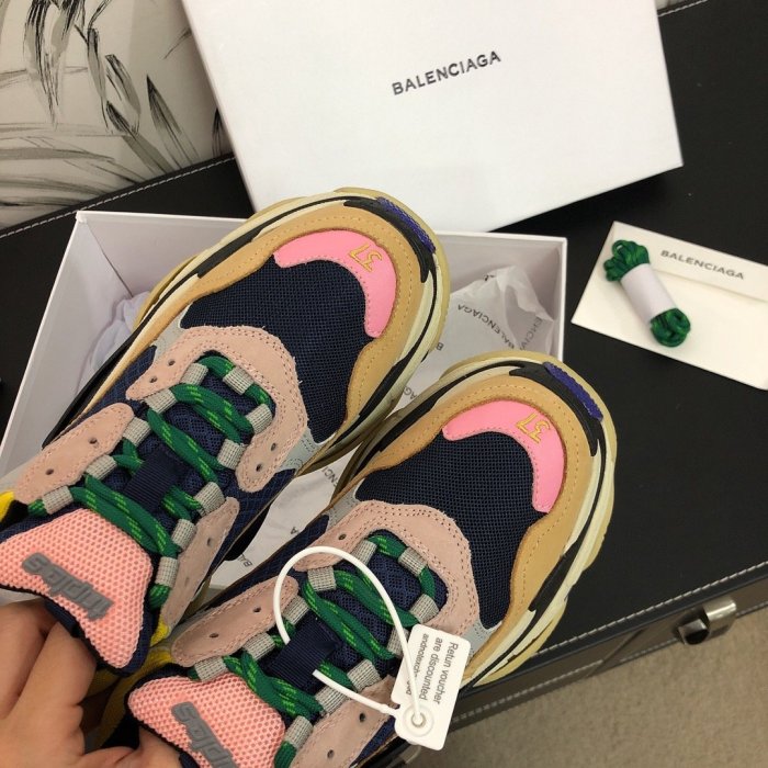 Balenciaga Womens Shoes Sneakers Luxury Brand Triple S Sneaker with Original Box