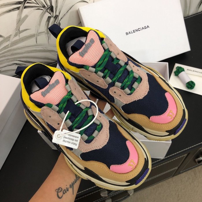 Balenciaga Womens Shoes Sneakers Luxury Brand Triple S Sneaker with Original Box
