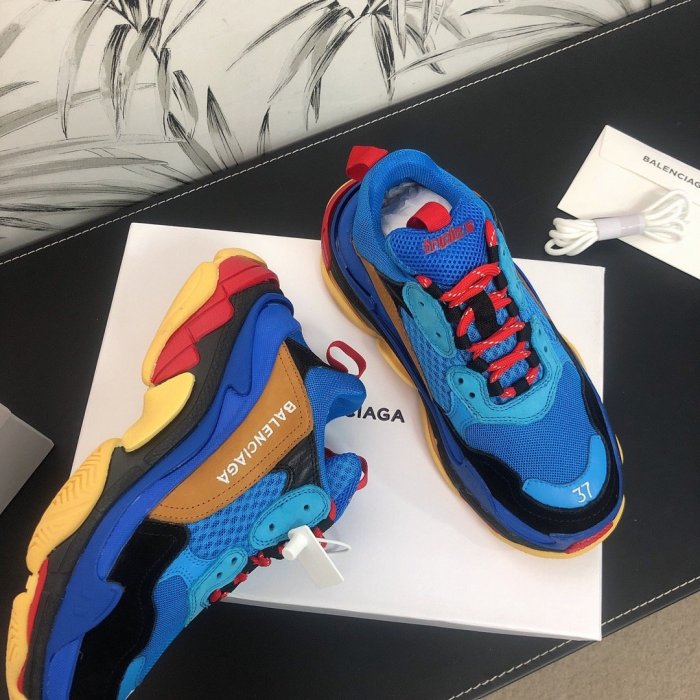 Balenciaga Womens Shoes Sneakers Luxury Brand Triple S Sneaker with Original Box