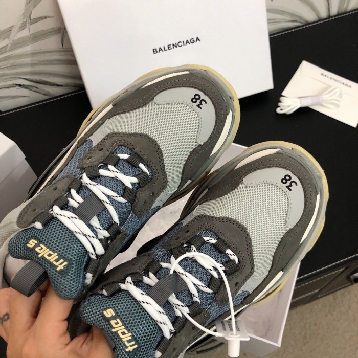 Balenciaga Womens Shoes Sneakers Luxury Brand Triple S Sneaker with Original Box