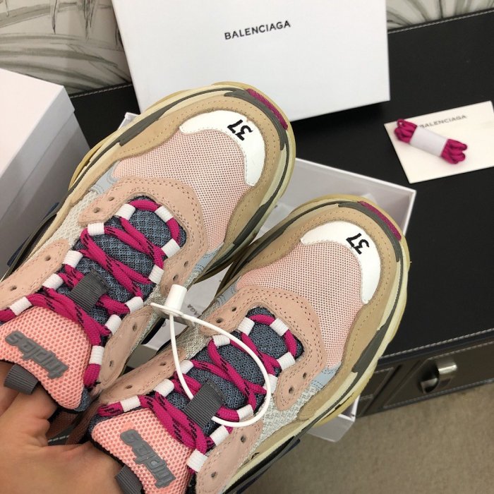 Balenciaga Womens Shoes Sneakers Luxury Brand Triple S Sneaker with Original Box