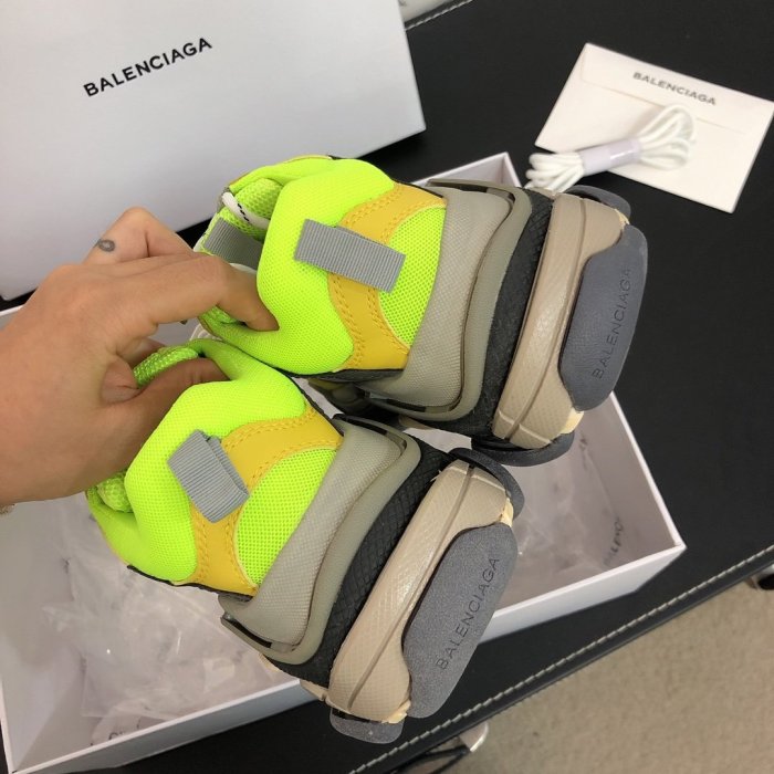 Balenciaga Womens Shoes Sneakers Luxury Brand Triple S Sneaker with Original Box