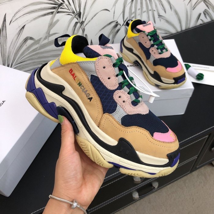 Balenciaga Womens Shoes Sneakers Luxury Brand Triple S Sneaker with Original Box