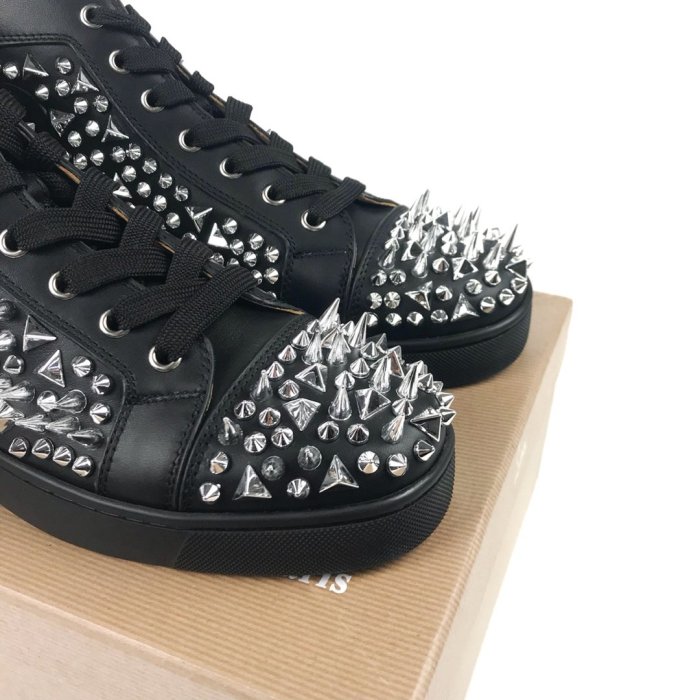 Christian Louboutin Mens Shoes Luxury Brand Red Bottom Design Louis Junior Spikes Flat with Original Box CL sneakers