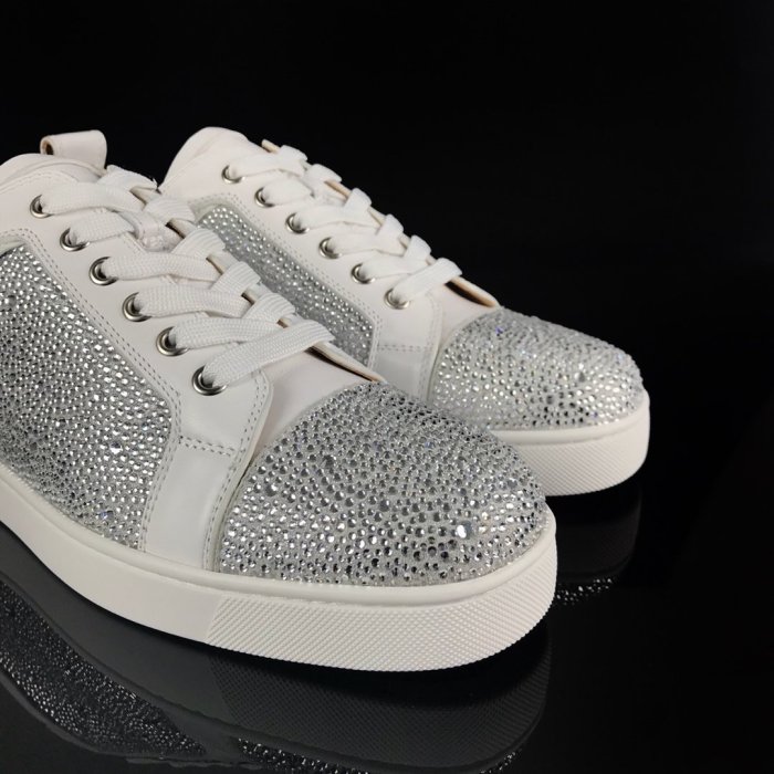 Christian Louboutin Mens Shoes Luxury Brand Red Bottom Design Louis Junior Spikes Flat with Original Box CL sneakers