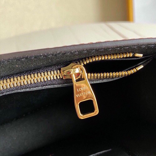 Louis Vuitton Womens Bags Clutch Messenger Bags Luxury Brand Fashion DAUPHINE CHAIN WALLET M68746 with Original Box