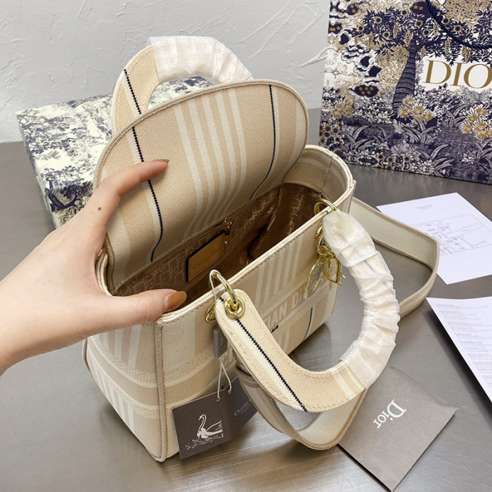Dior Womens Bags Handbags Luxury Fashion MEDIUM LADY D-LITE BAG with Original Box