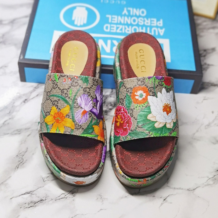 Gucci Mens Shoes Sandals Slides Slippers Luxury Brand Thick Sole Design with Original Box