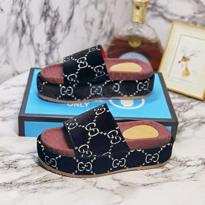 Gucci Mens Shoes Sandals Slides Slippers Luxury Brand Thick Sole Design with Original Box