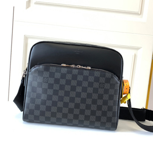 Louis Vuitton Mens Bags Messenger Bags Luxury Brand Fashion Type DAYTON REPORTER N41408 with Original Box