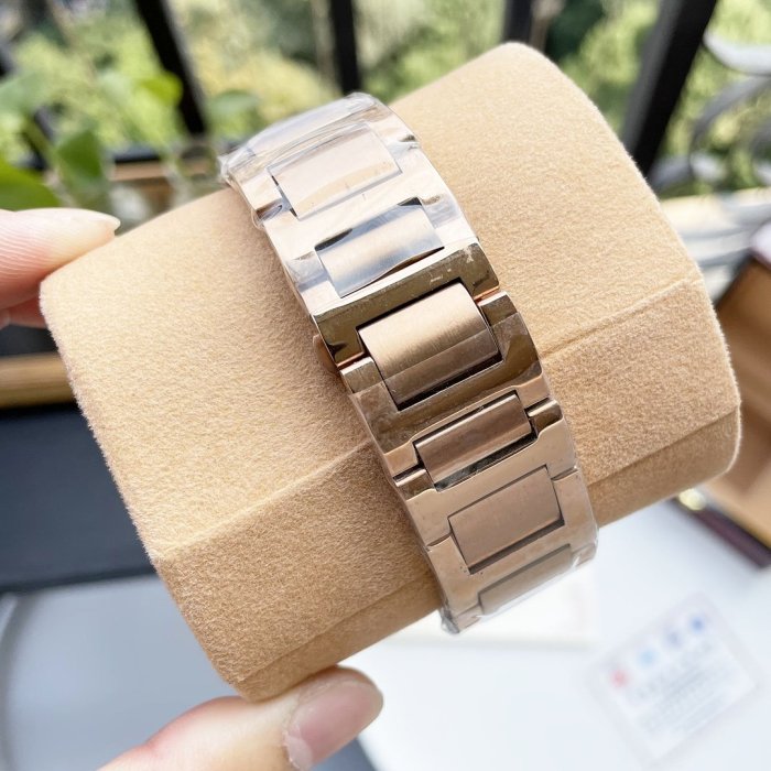 Cartier SA Watch Luxury Brand Design Fashion Type with Original Box