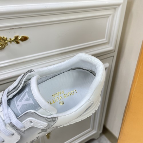 Louis Vuitton Men Shoes Sports RUN AWAY SNEAKER Running Design Luxury Brand with Original Box