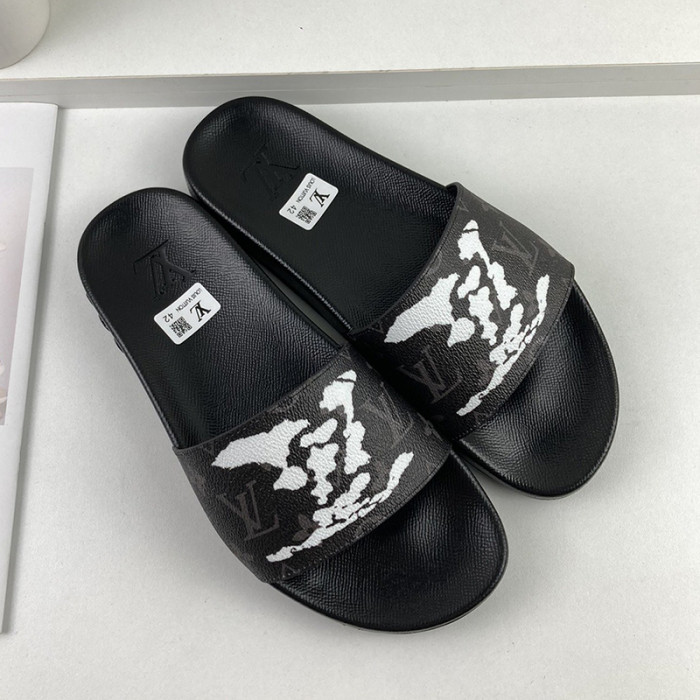 Louis Vuitton Men Shoes Slippers Sandals Flip Flop Luxury Brand WATERFRONT MULE with Original Box
