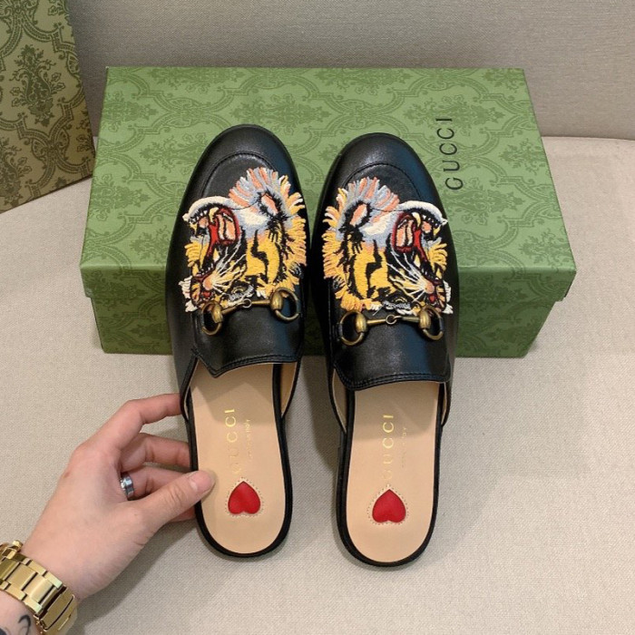 Gucci Womens Shoes Slippers Slides Casual Design Luxury Brand Leather Princetown leather slipper with Original Box