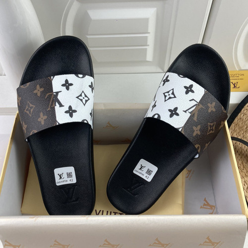 Louis Vuitton Men Shoes Slippers Sandals Flip Flop Luxury Brand WATERFRONT MULE with Original Box