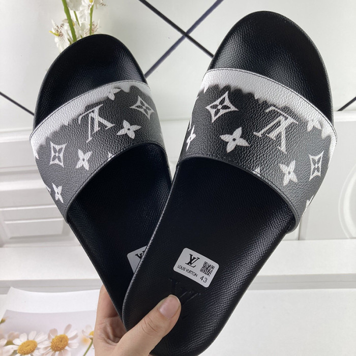 Louis Vuitton Men Shoes Slippers Sandals Flip Flop Luxury Brand WATERFRONT MULE with Original Box