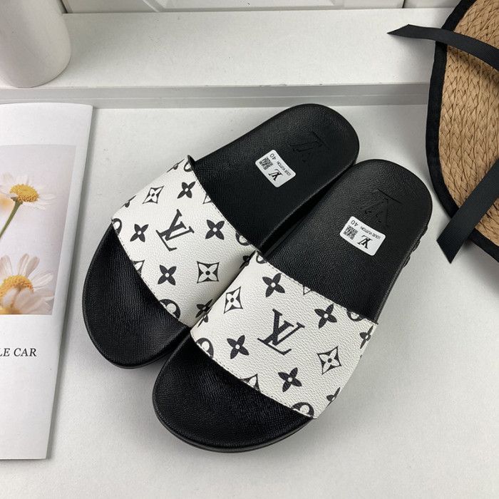 Louis Vuitton Men Shoes Slippers Sandals Flip Flop Luxury Brand WATERFRONT MULE with Original Box