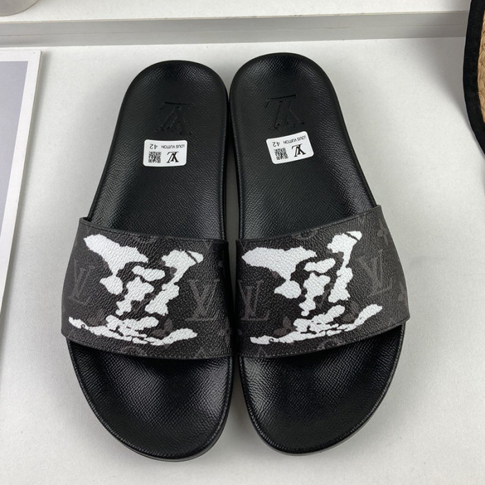 Louis Vuitton Men Shoes Slippers Sandals Flip Flop Luxury Brand WATERFRONT MULE with Original Box