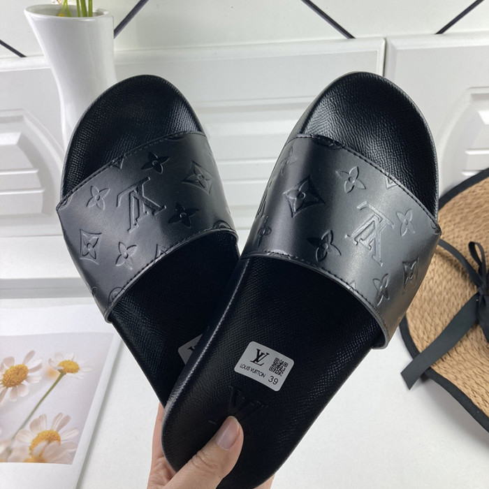 Louis Vuitton Men Shoes Slippers Sandals Flip Flop Luxury Brand WATERFRONT MULE with Original Box