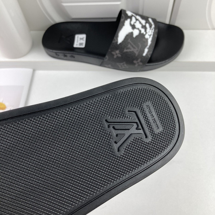 Louis Vuitton Men Shoes Slippers Sandals Flip Flop Luxury Brand WATERFRONT MULE with Original Box