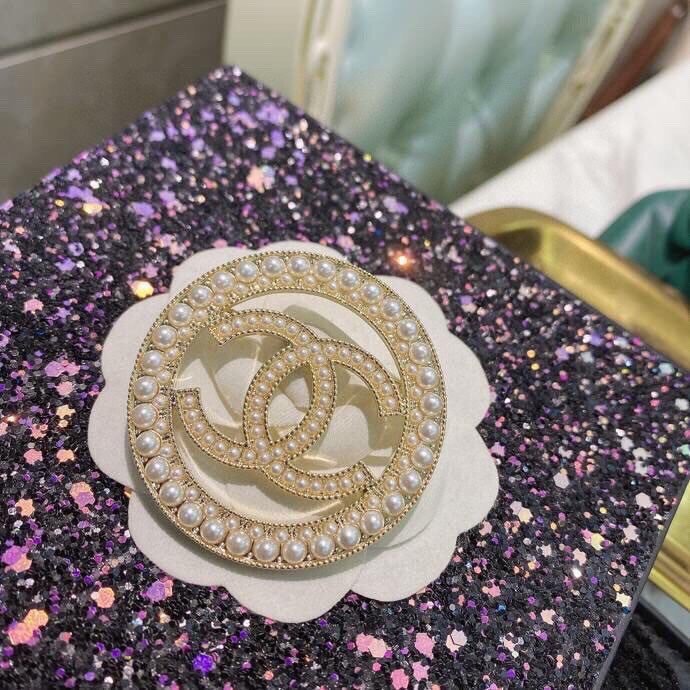 Chanel Luxury Womens Brooches