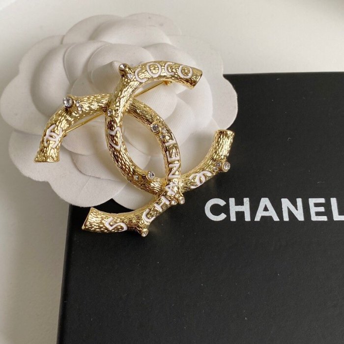Chanel Luxury Womens Brooches
