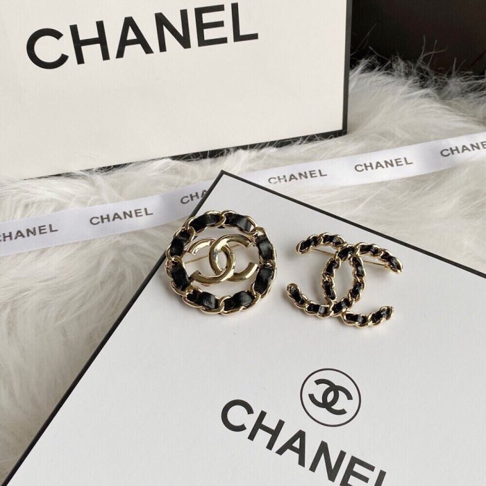 Chanel Luxury Womens Brooches