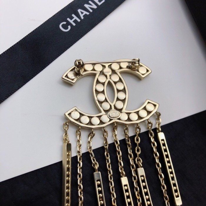 Chanel Luxury Womens Brooches