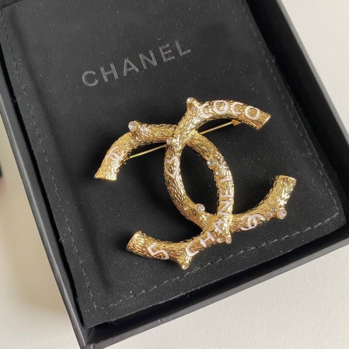 Chanel Luxury Womens Brooches