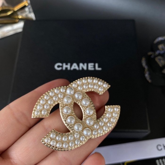 Chanel Luxury Womens Brooches