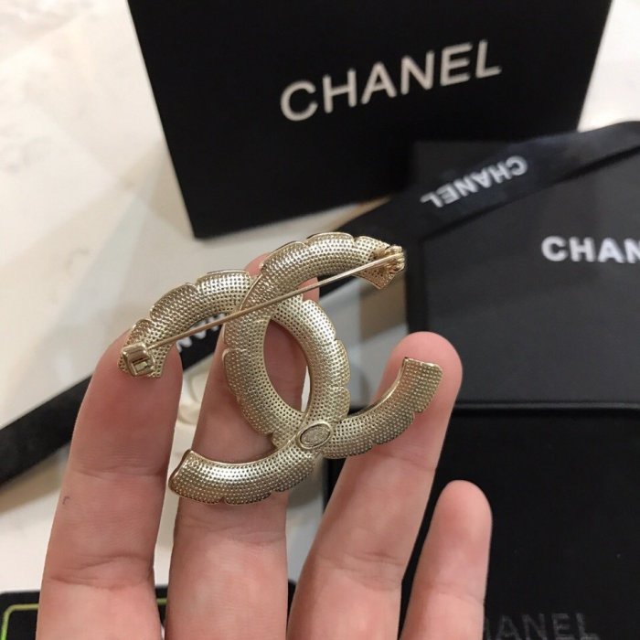 Chanel Luxury Womens Brooches