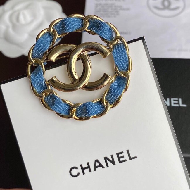 Chanel Luxury Womens Brooches