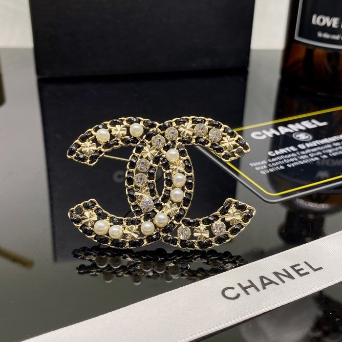 Chanel Luxury Womens Brooches